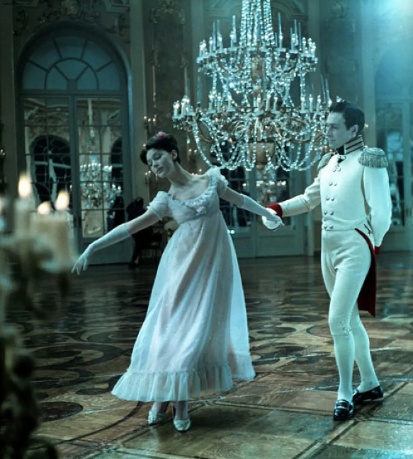 推荐十部好看的欧美宫廷电影,视觉盛宴