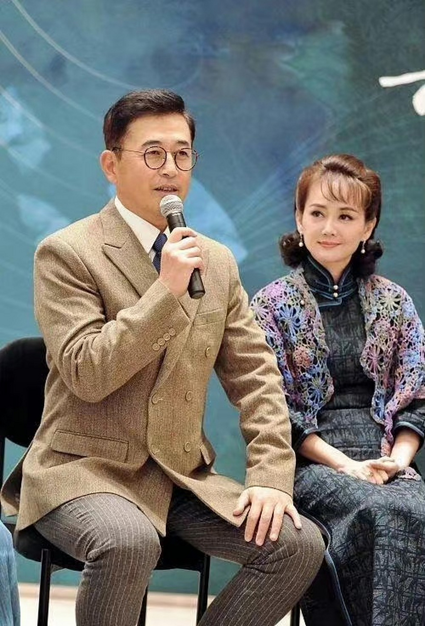 王志文和老婆图片