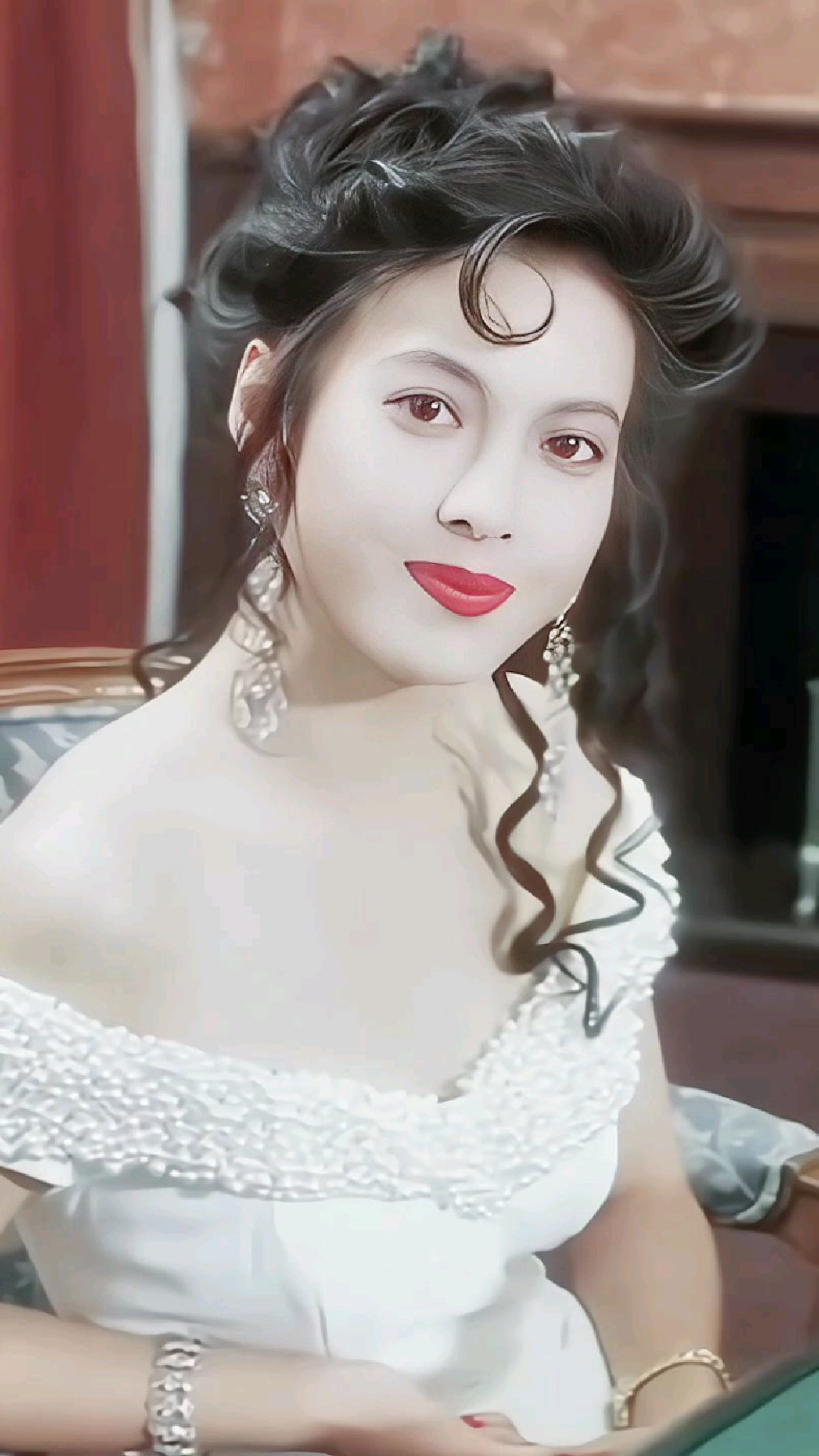 香港宝藏女星, 被遗忘的冷艳容颜,你还记的她吗?#李婉华