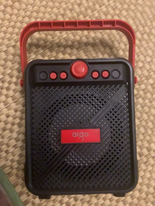 爱国者t190音响怎么样?高音质多功能便携音箱