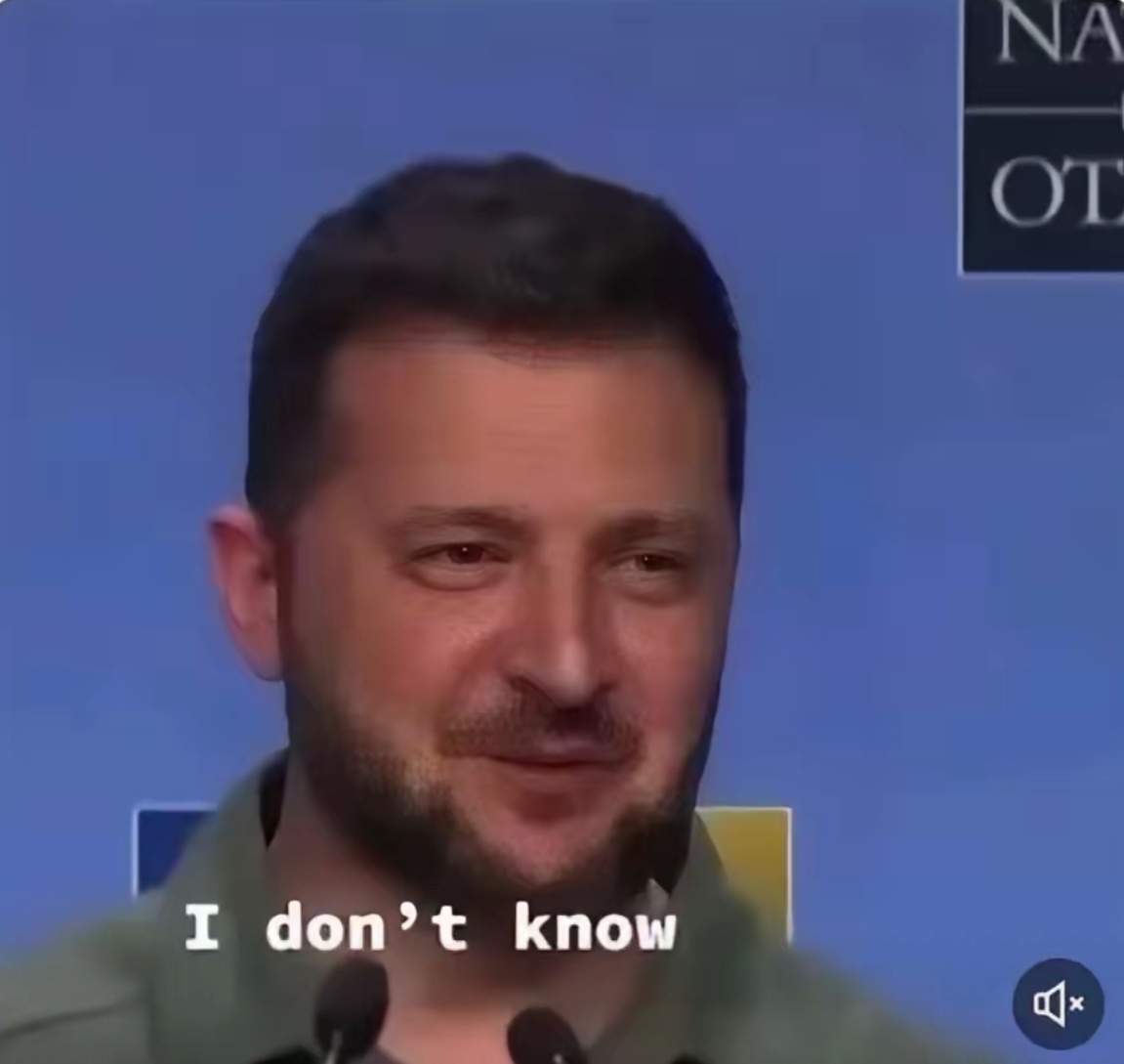 这是言不由衷吧?表情好像把心里的想法暴露了!