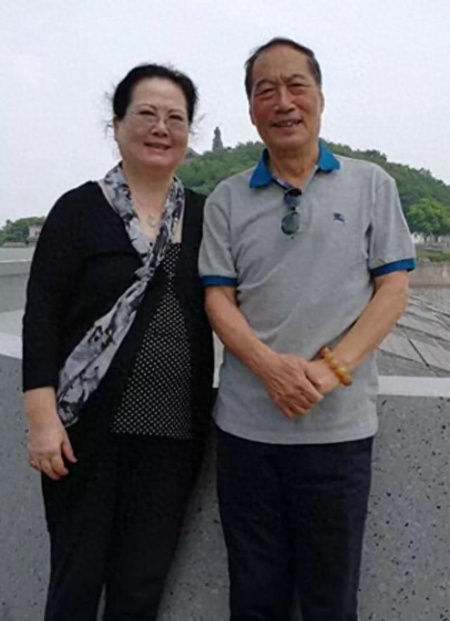 白志迪:曾在颐和园卖汽水,娶小师妹为妻,乐做王丽云的荧屏伴侣