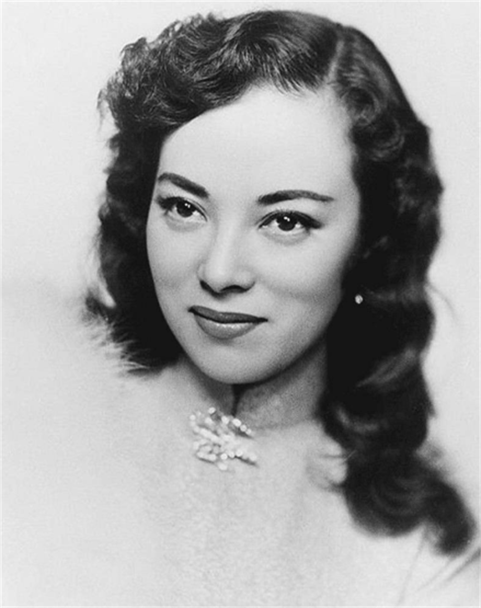 上世纪四五十年代,抗战动荡时期,诞生了许多名噪一时的"明星".