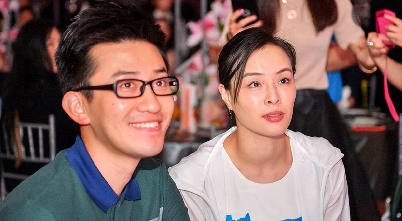 "郭晶晶好闺蜜"吴敏霞:拒绝霍启山后,转头嫁给了一个普通男人