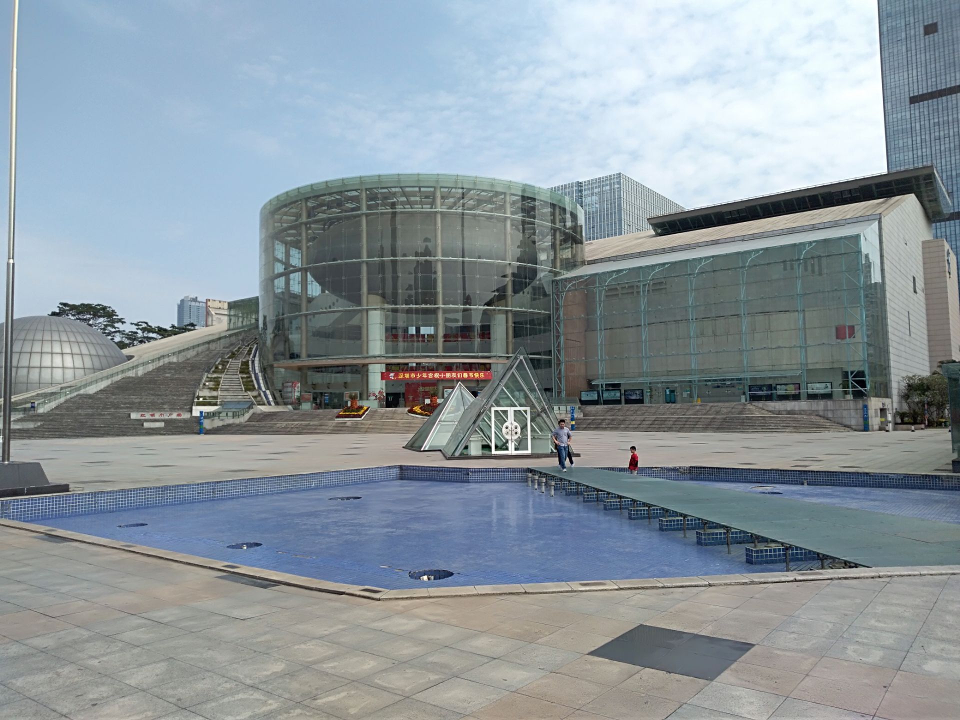 深圳市少年宫(深圳市少儿科技馆)简介