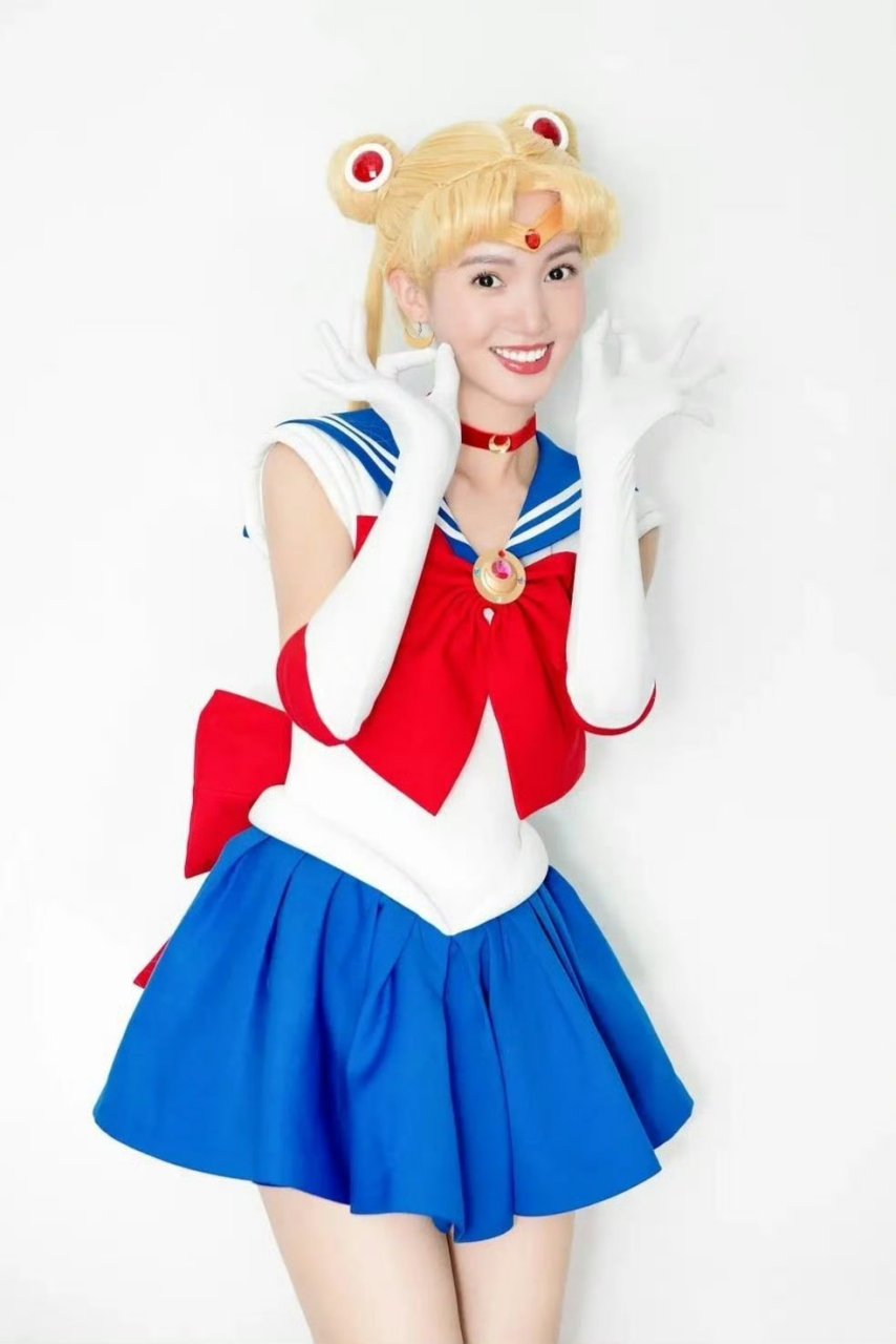 金晨cos美少女战士,感觉还不赖,过得去