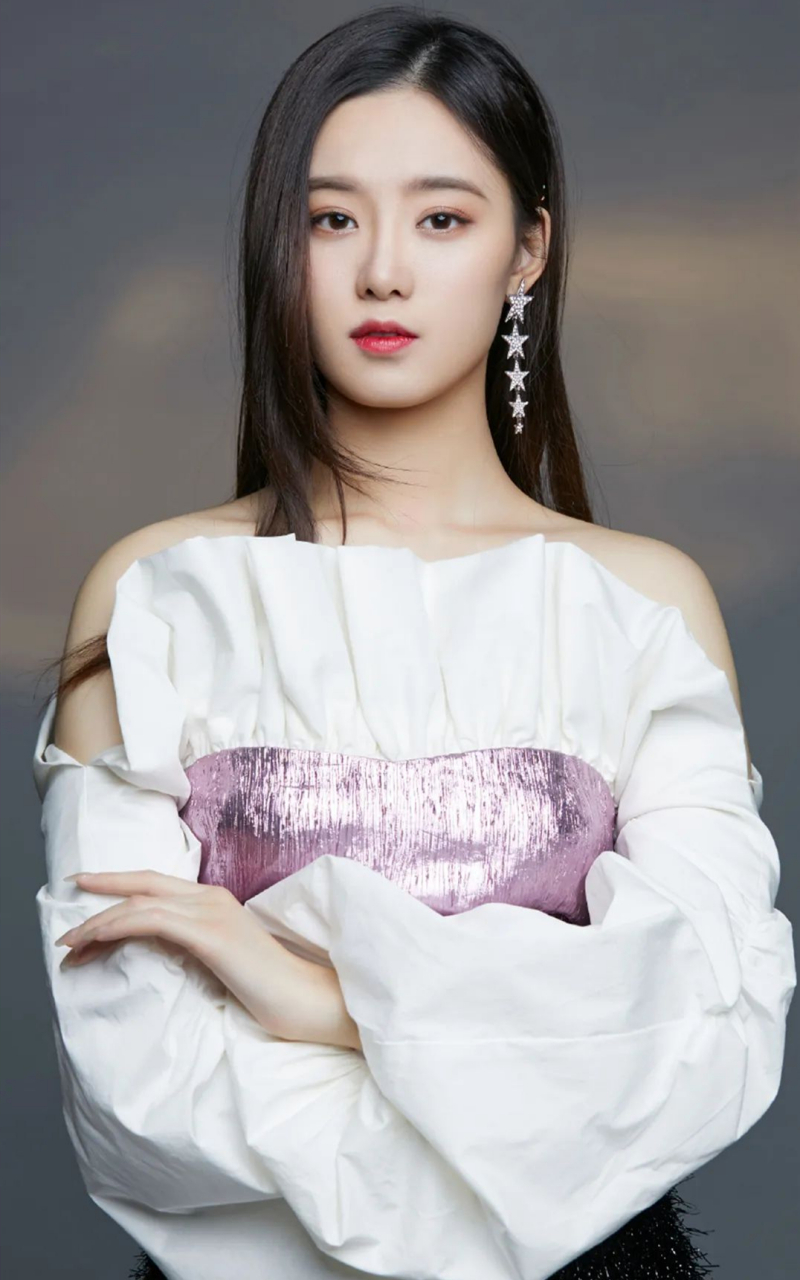 徐艺洋宁艺卓在韩国时是同期的练习生