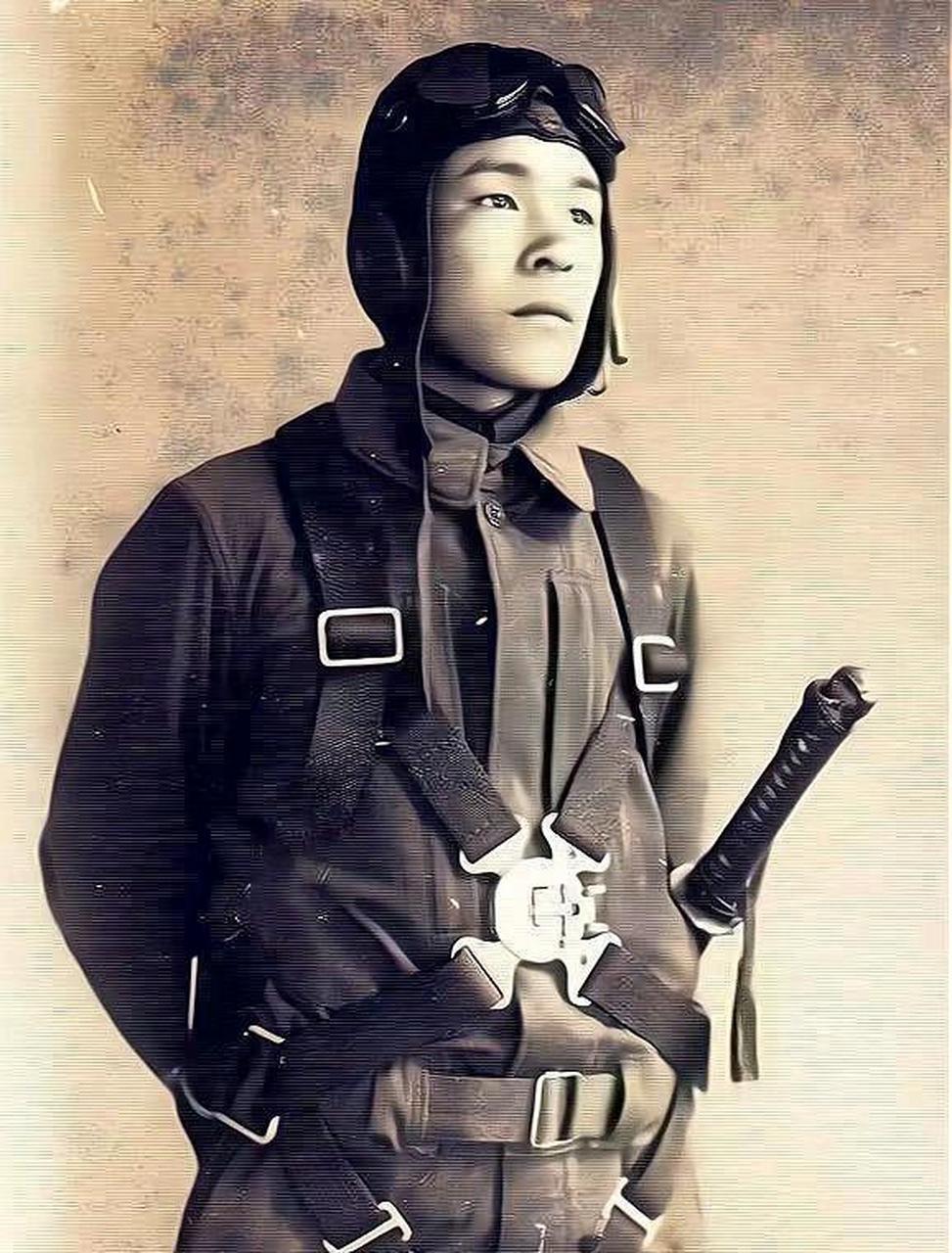 潍坊,冈村宁次的侄子山田井马被俘的照片,他当时是日军空军的飞行员