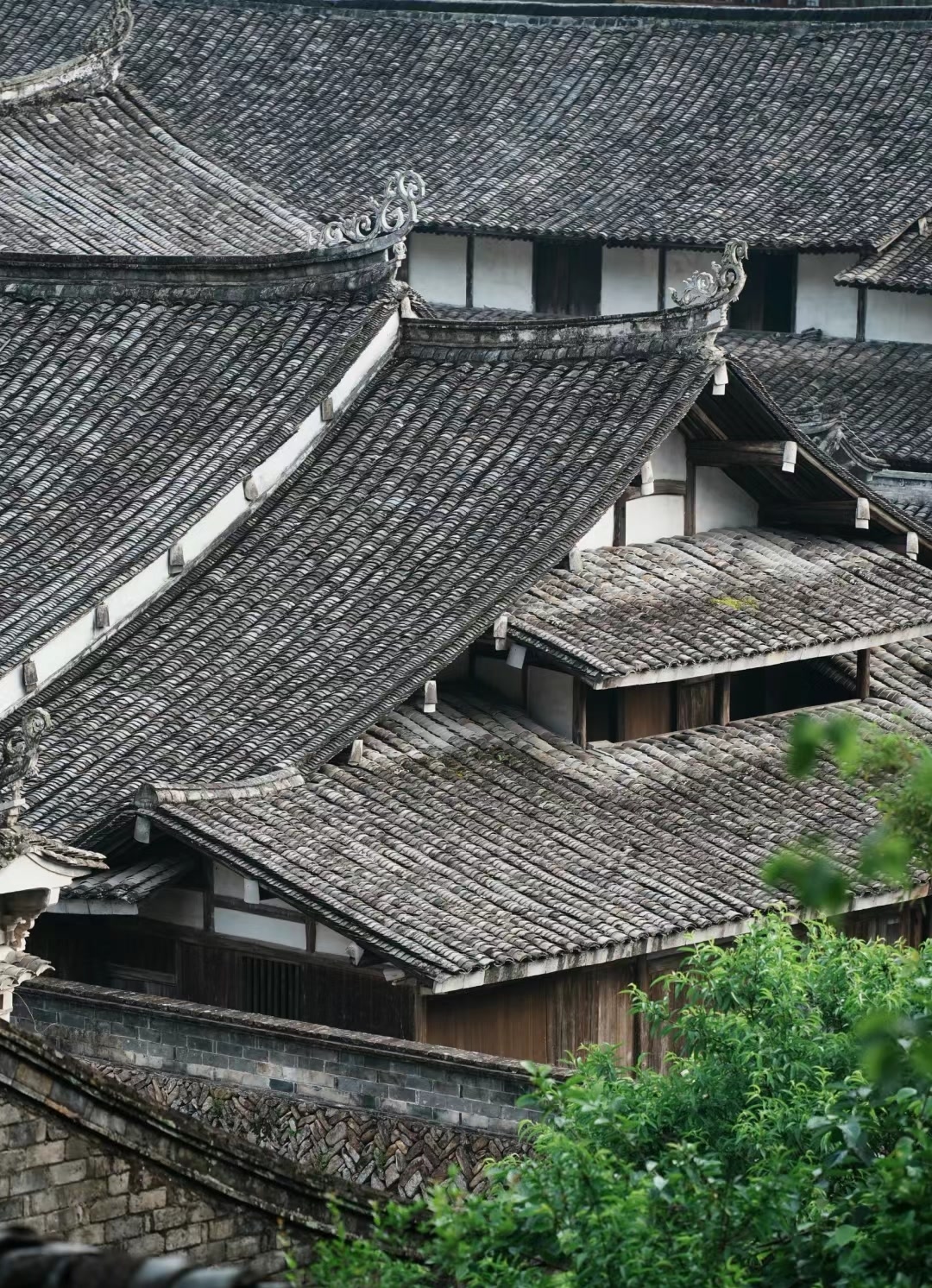 浙江省温州市永嘉县大若岩镇的一个古村落——埭头村,古称埭川或埭谷