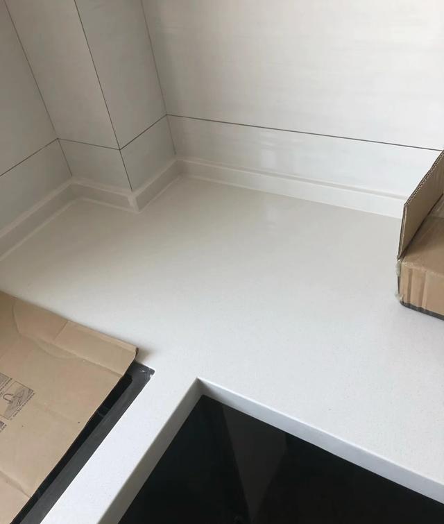 若经济不宽裕,厨房千万别做这9个设计,不实用,还费钱!