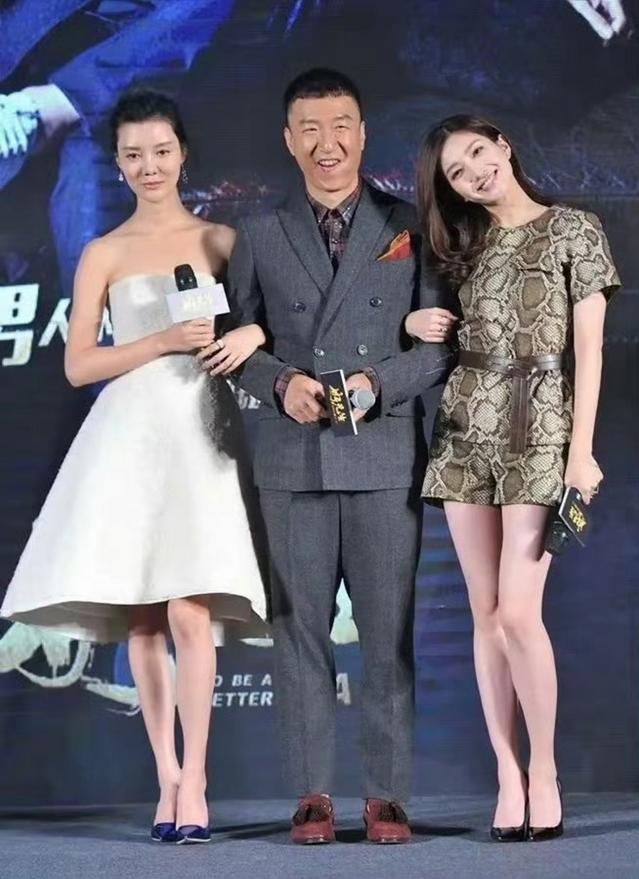 车晓好自信和天然美女江疏影同框差距显而易见!