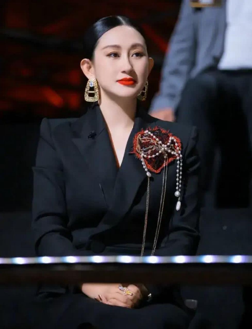 赵文卓的老婆张丹露