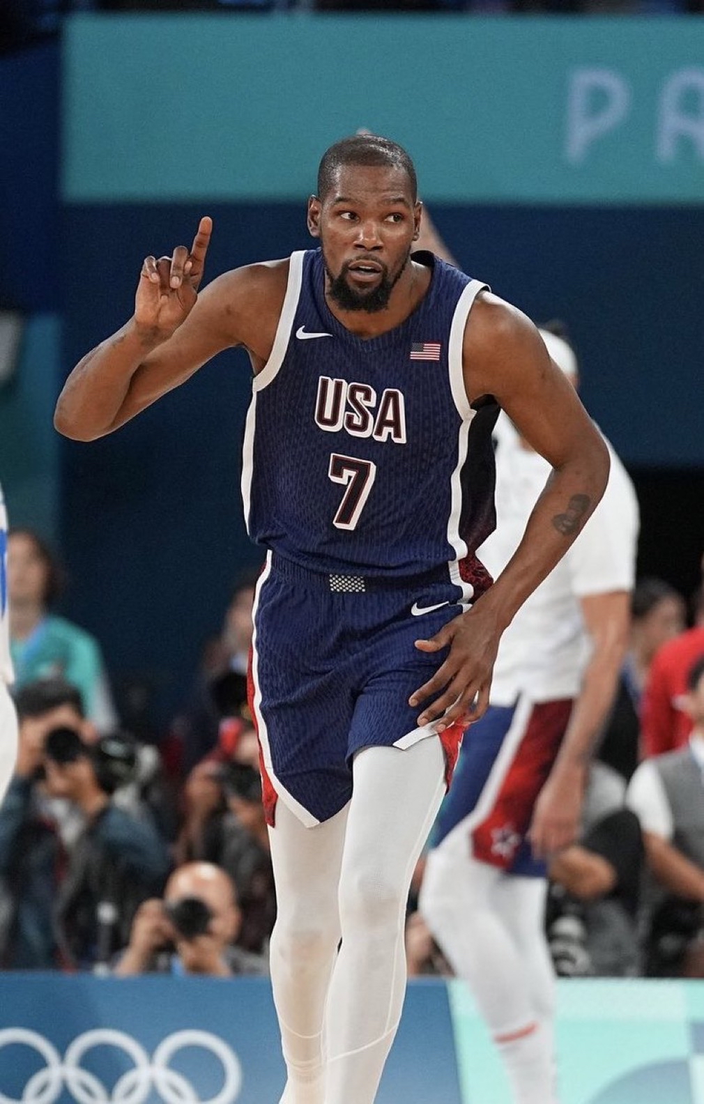 凯文杜兰特成为首位获得四枚篮球金牌的奥运男球员.非常特别