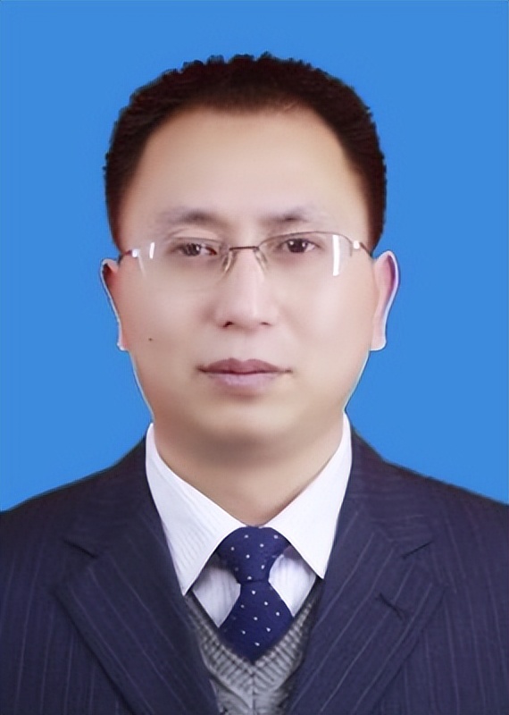 重庆市石柱县城市管理局现任领导简介