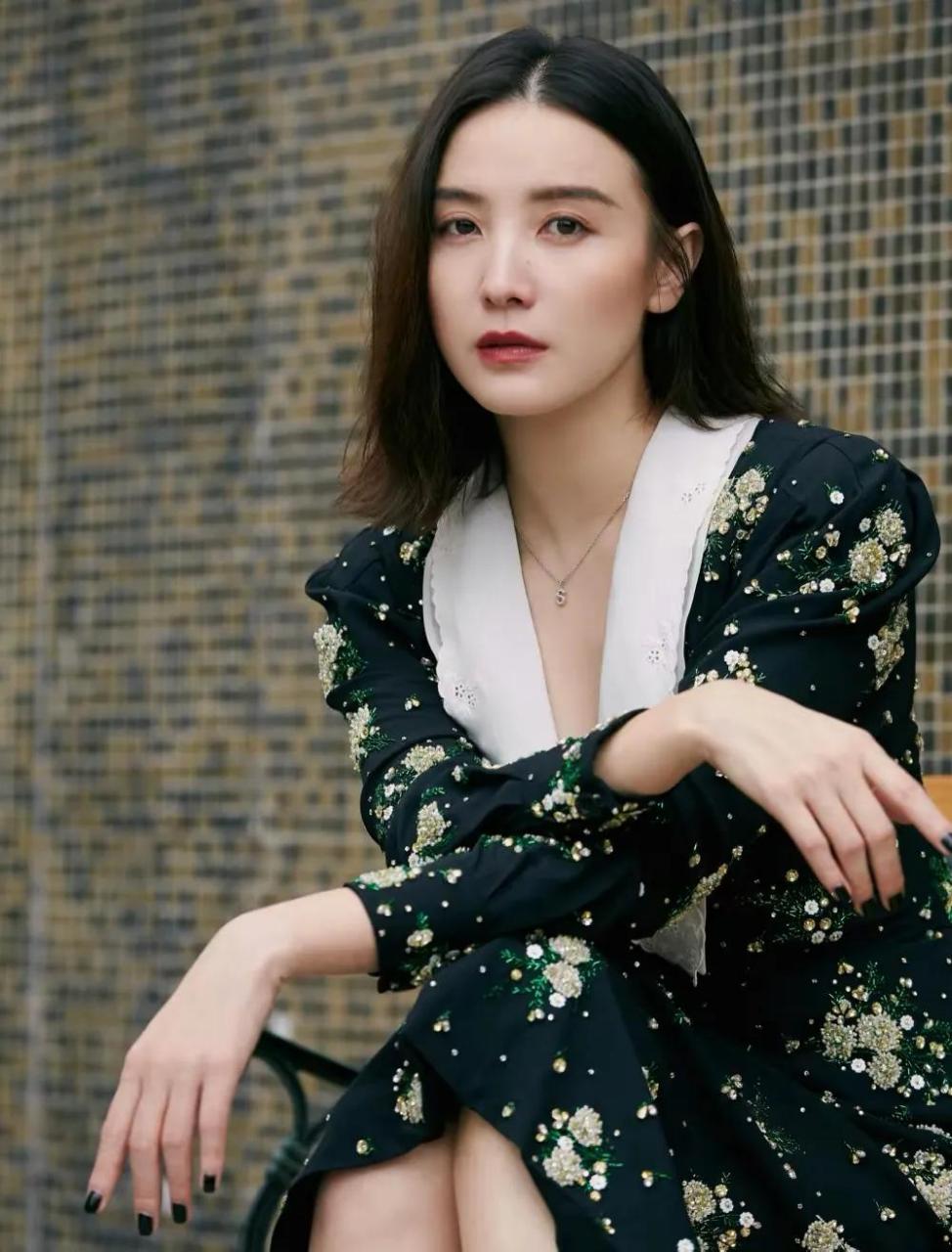 宋佳身高173,身材优越,颜值高,可惜一直没结婚!