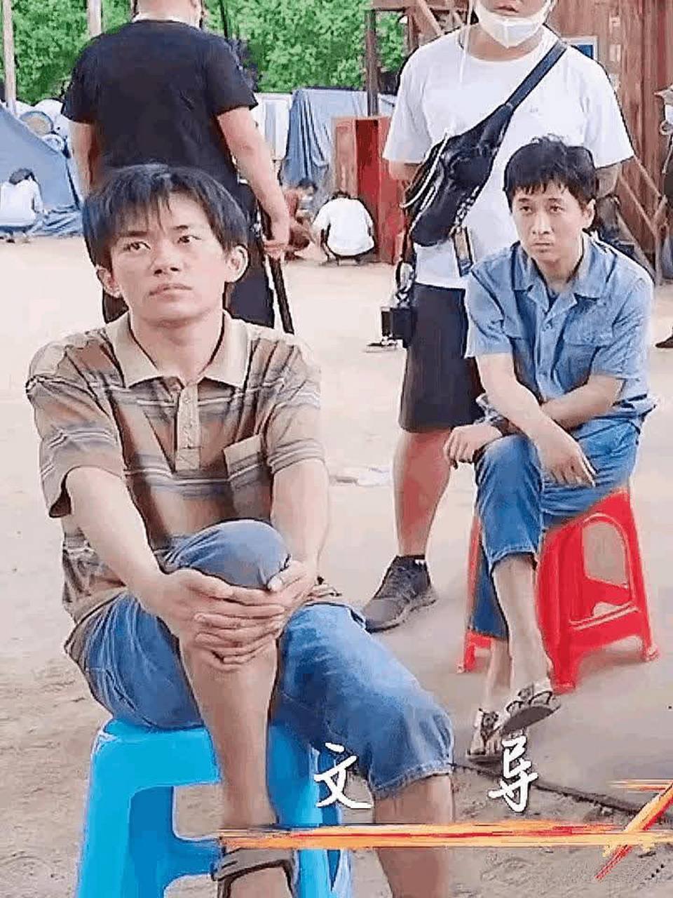 易烊千玺纯素颜生图