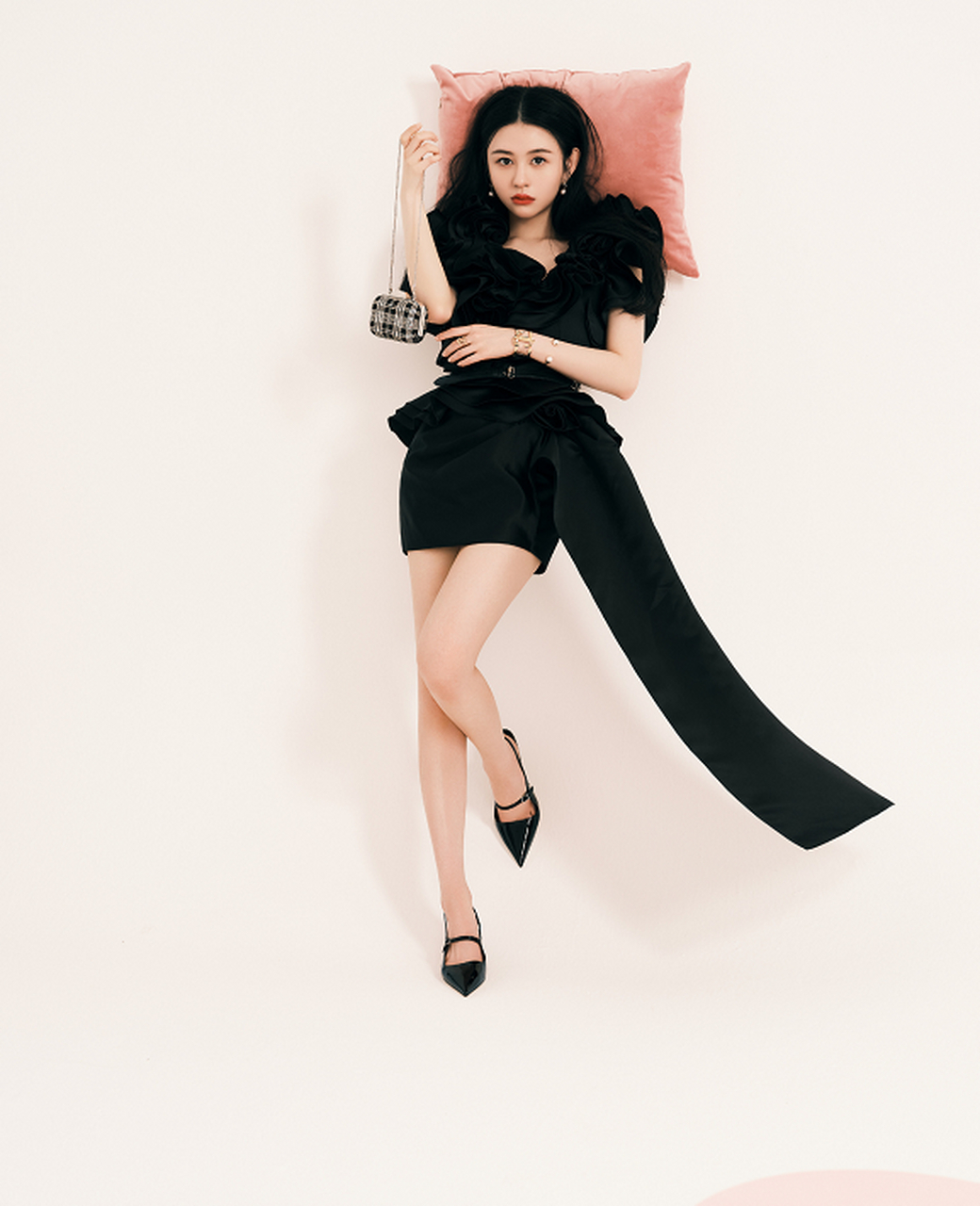 邱淑贞女儿沈月