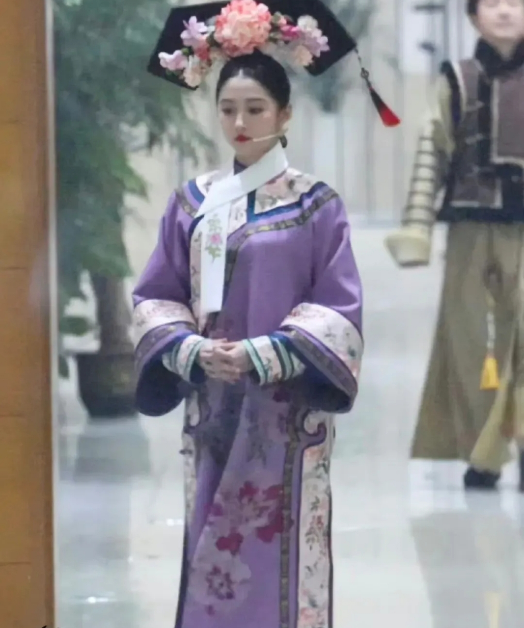 关晓彤很适合清宫装