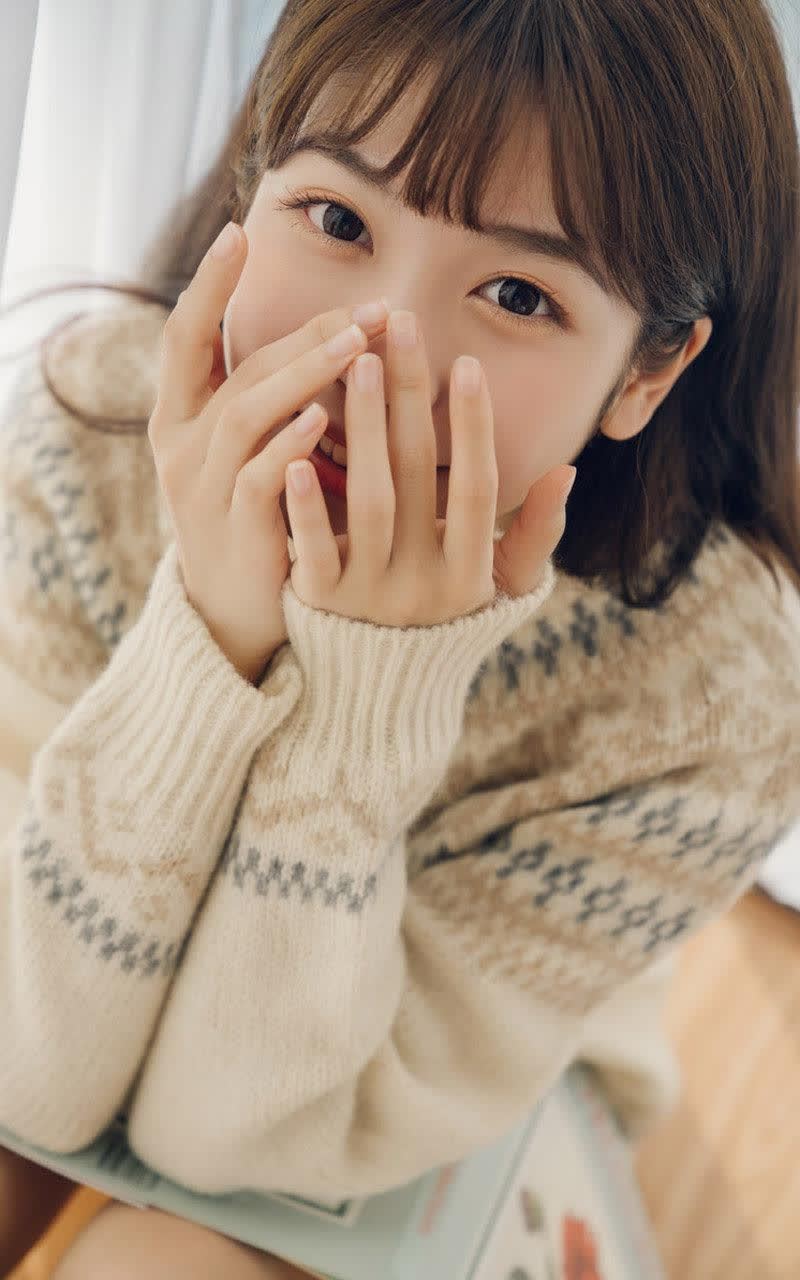 日系文艺少女,楚楚可人
