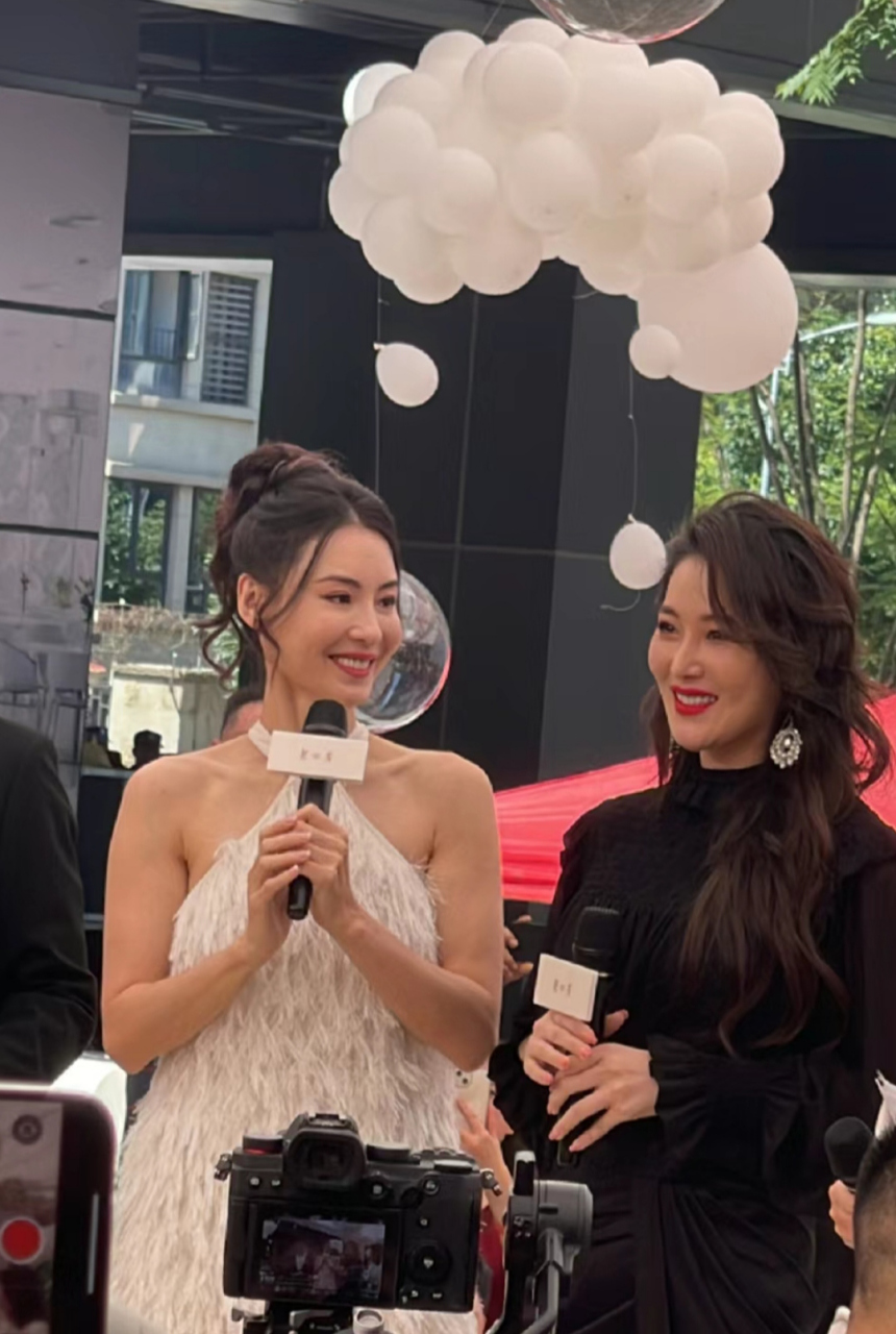 第一次觉得张柏芝输给别人,这组照片,感觉张馨予更加惊艳!