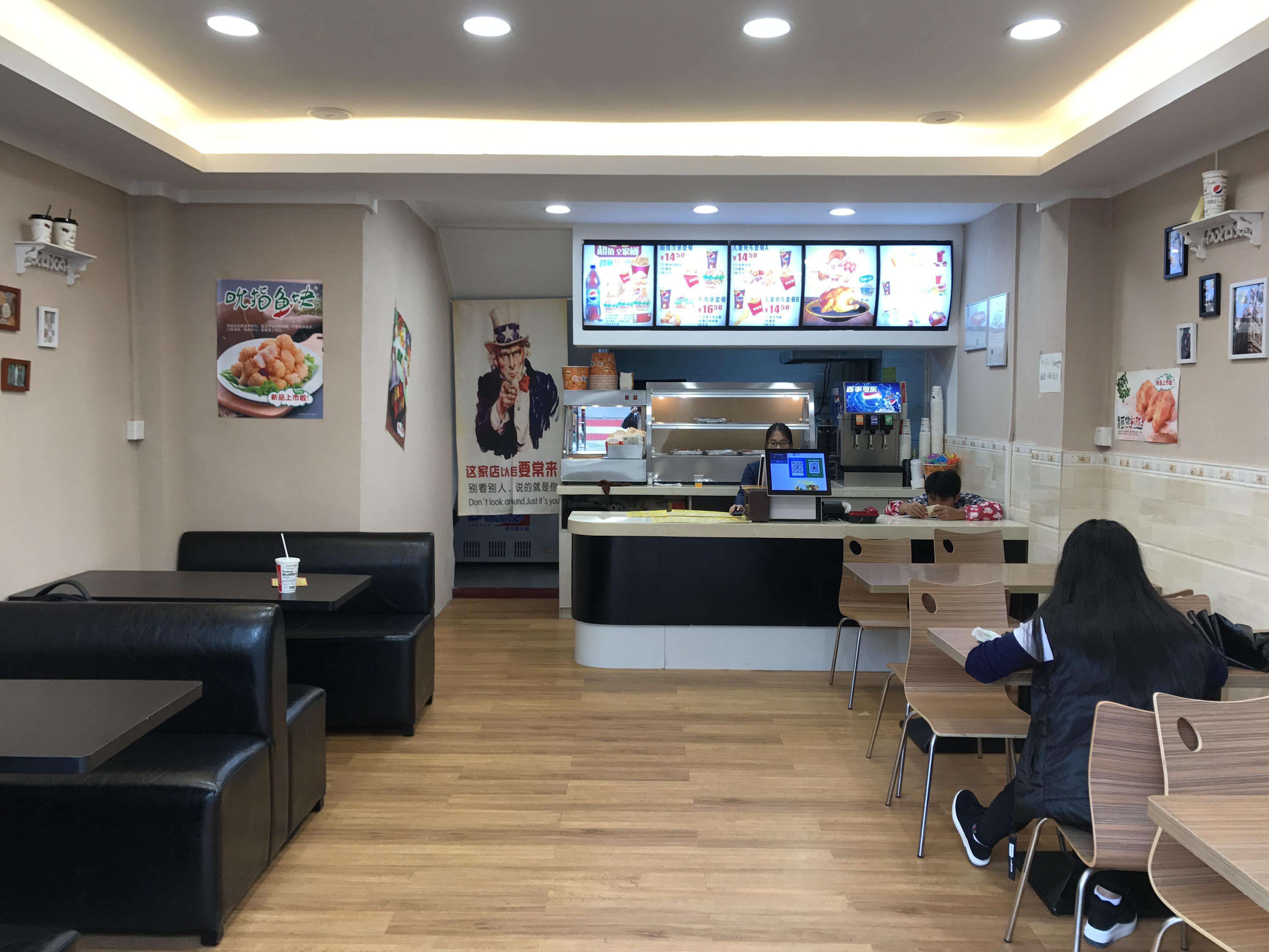 加盟费多少钱汉堡(加盟汉堡店多少费用)