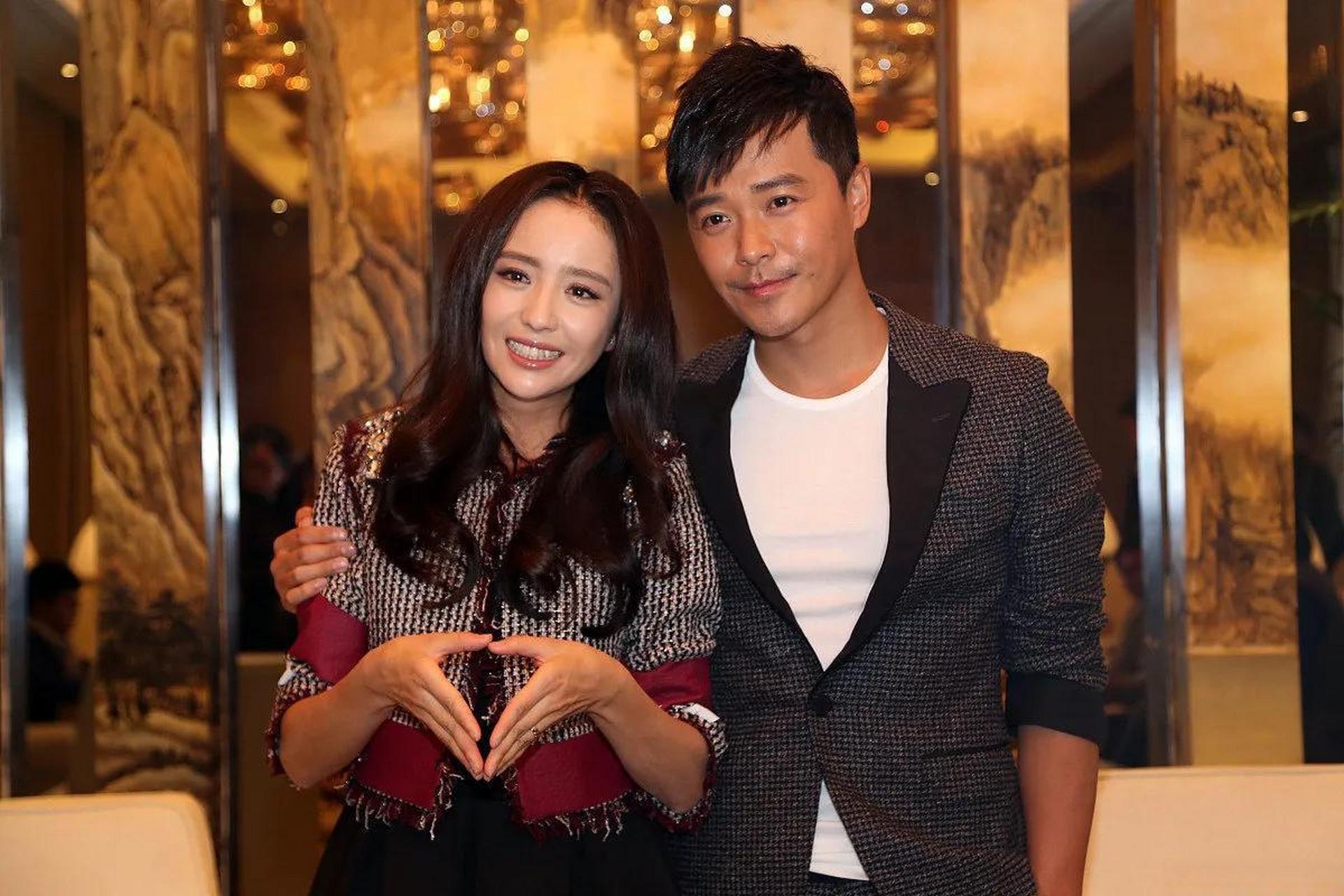 佟丽娅带儿子出游,8岁的朵朵不但长得长陈思诚体型也像,一点没遗传