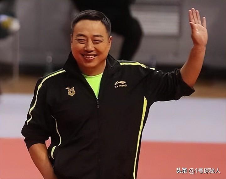 乒坛传奇王涛现状:57岁暴瘦,军衔比刘国梁高,弟子也是奥运冠军