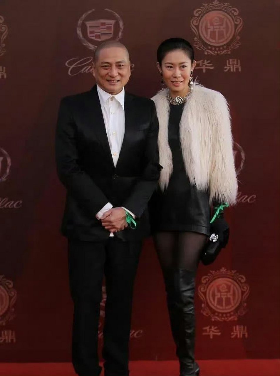 汤镇业老婆颜值过于踏实稳重了!