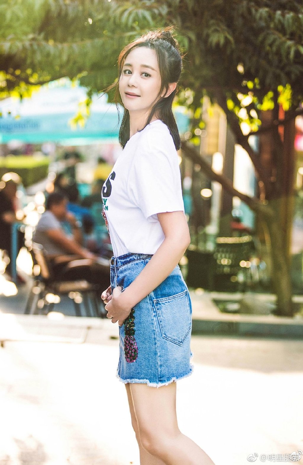 清新甜美的小女森海陆牛仔裙笔直美腿