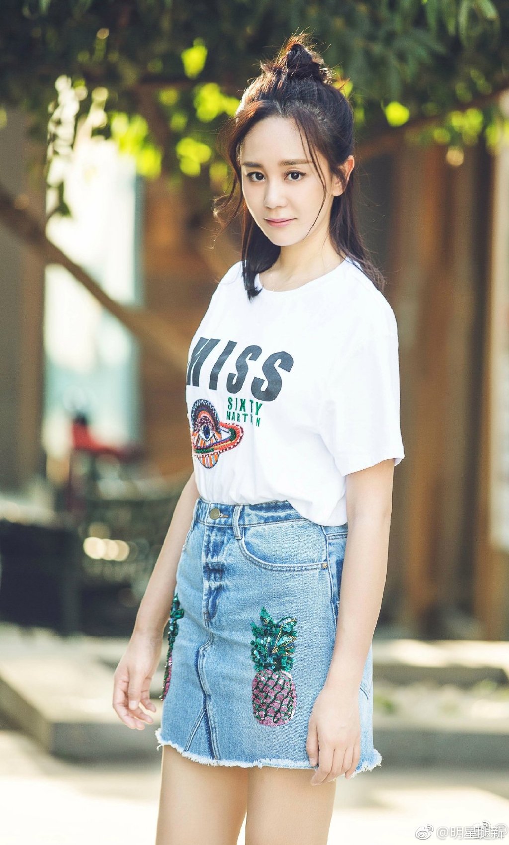 清新甜美的小女森海陆牛仔裙笔直美腿