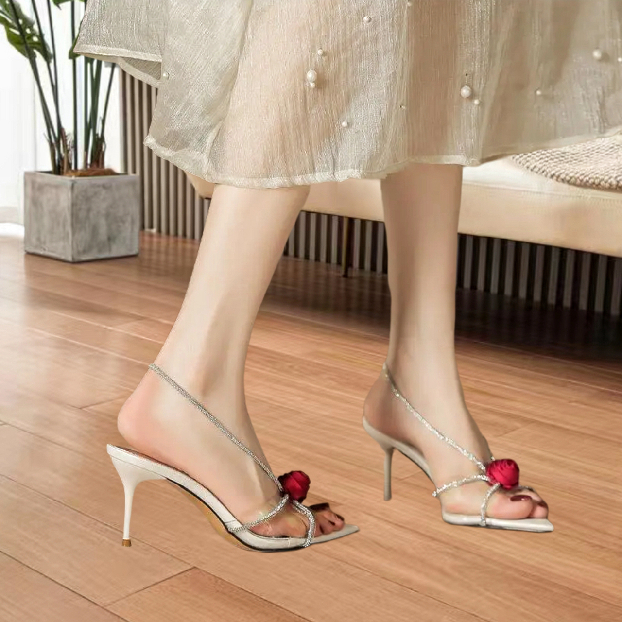 简约大方优雅公主尖头细跟凉鞋