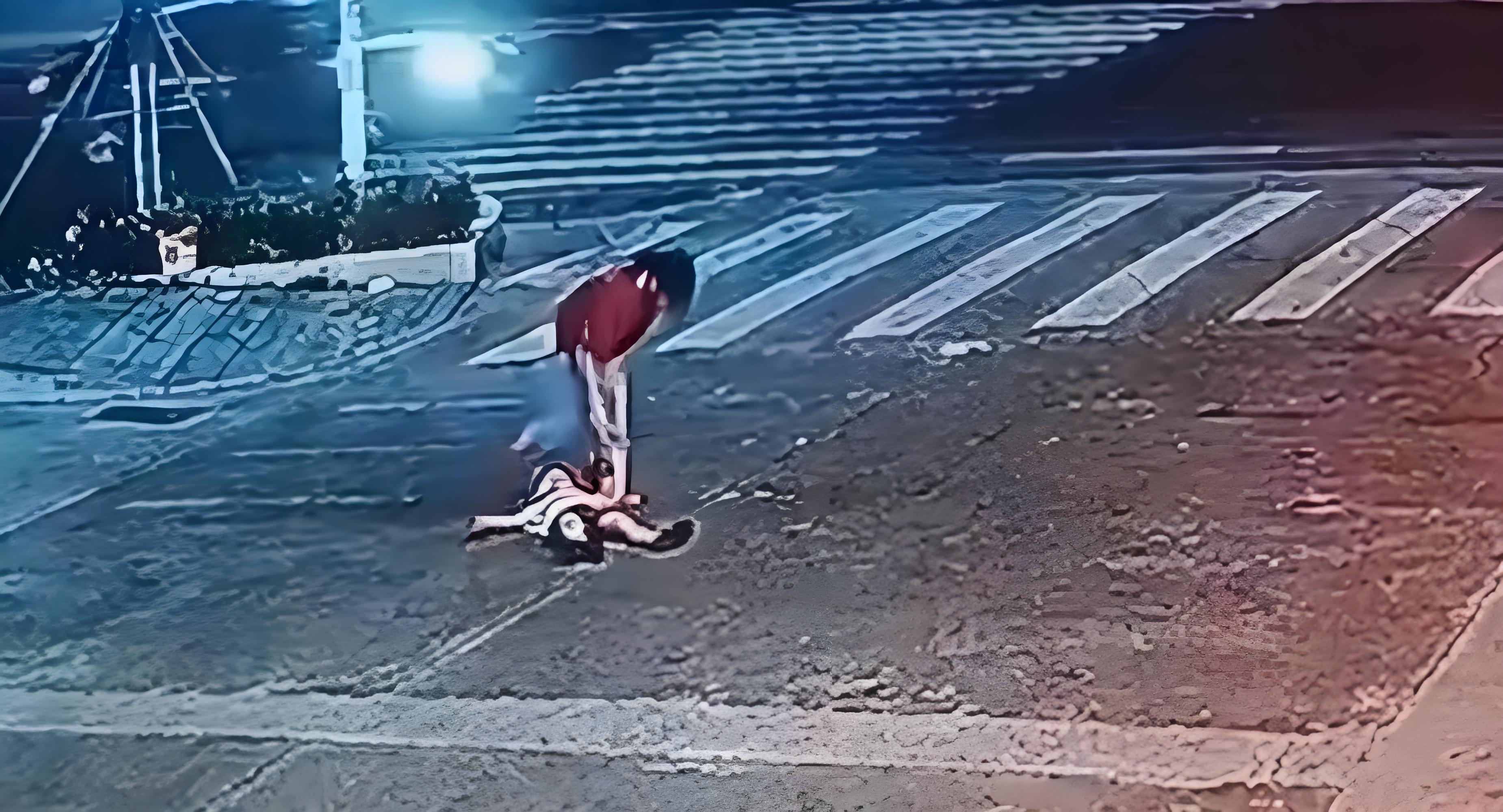 近日,广东发生了一起令人揪心的事件,一名小孩因与母