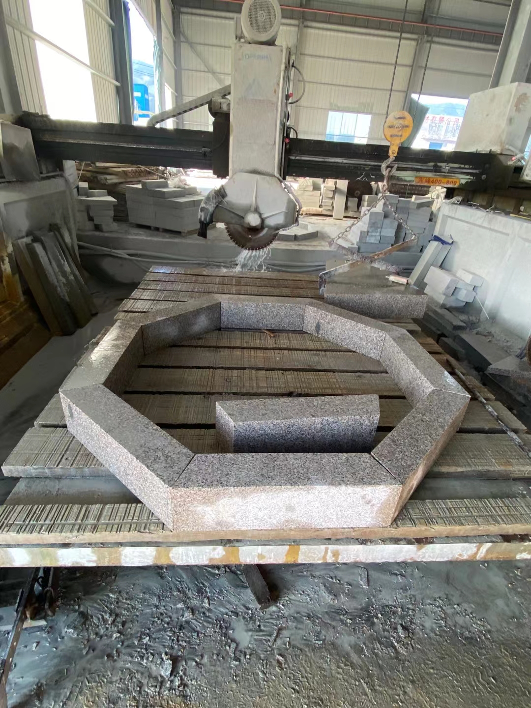 树坑石,五莲花树坑石,树池石,树边石,花岗岩树框石,树围石