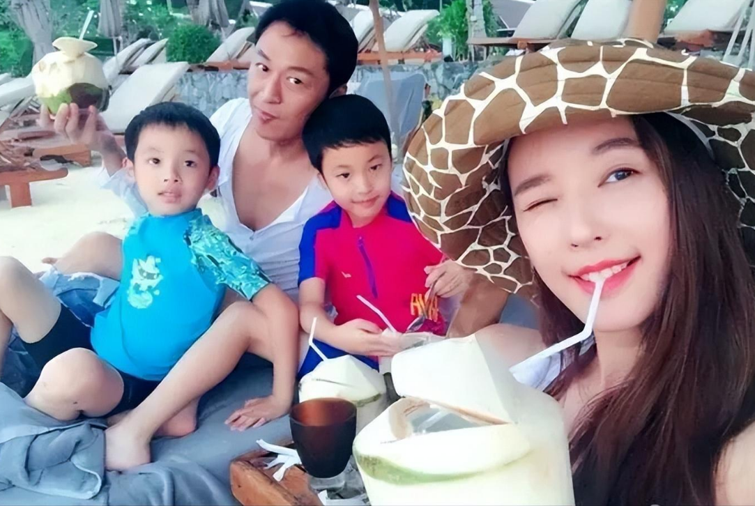 演员吴佳尼:当初不顾父母反对,嫁大21岁马景涛,如今她还好吗?