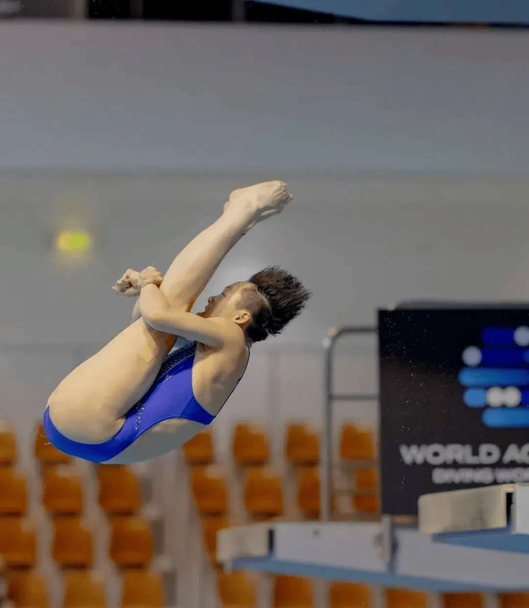 在奥运会比赛中,跳水为什么没有水花就厉害?看完涨知识了!