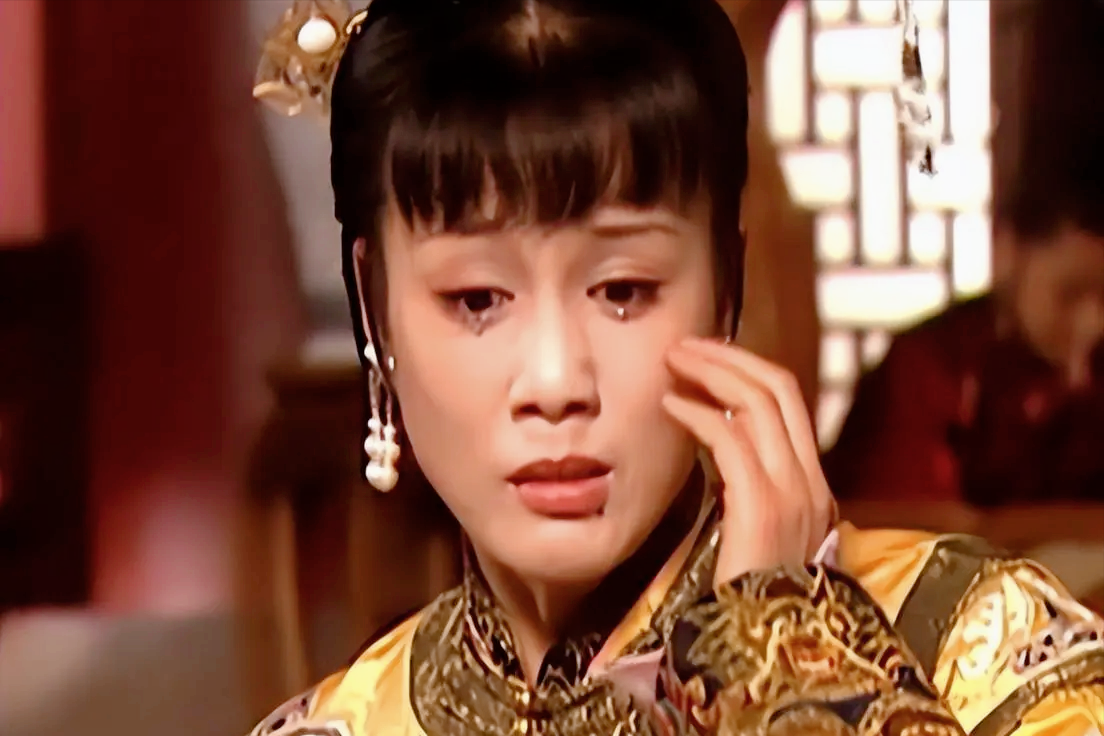 再看《康熙王朝》:才发现为何容妃刷27年马桶,康熙始终不闻不问