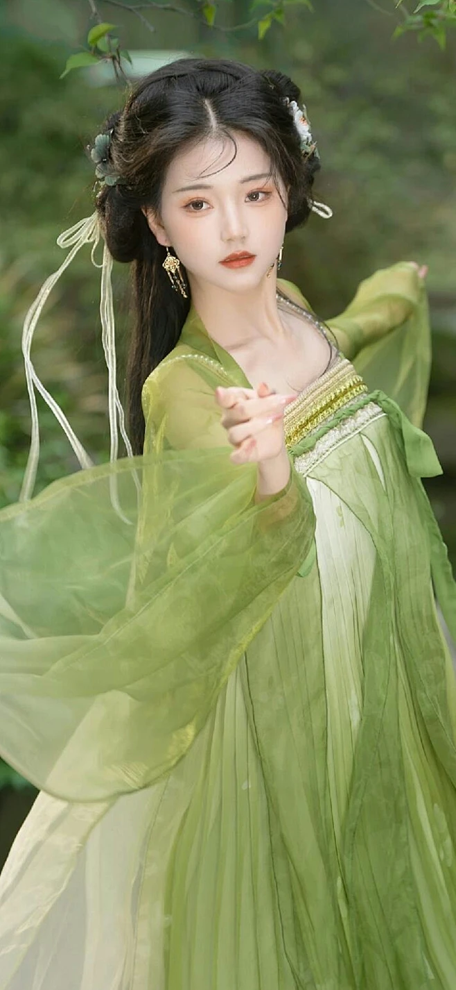 女主角密会男主却遭恋爱脑反套路,结局出乎意料