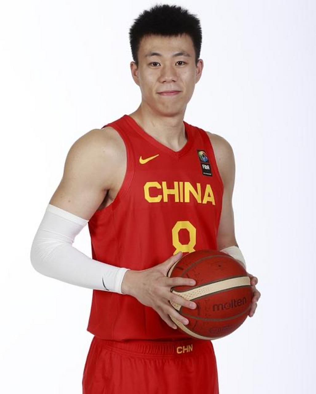 中国篮球之队官方发布公告称,本次参加集训的辽宁男篮球员张镇麟在