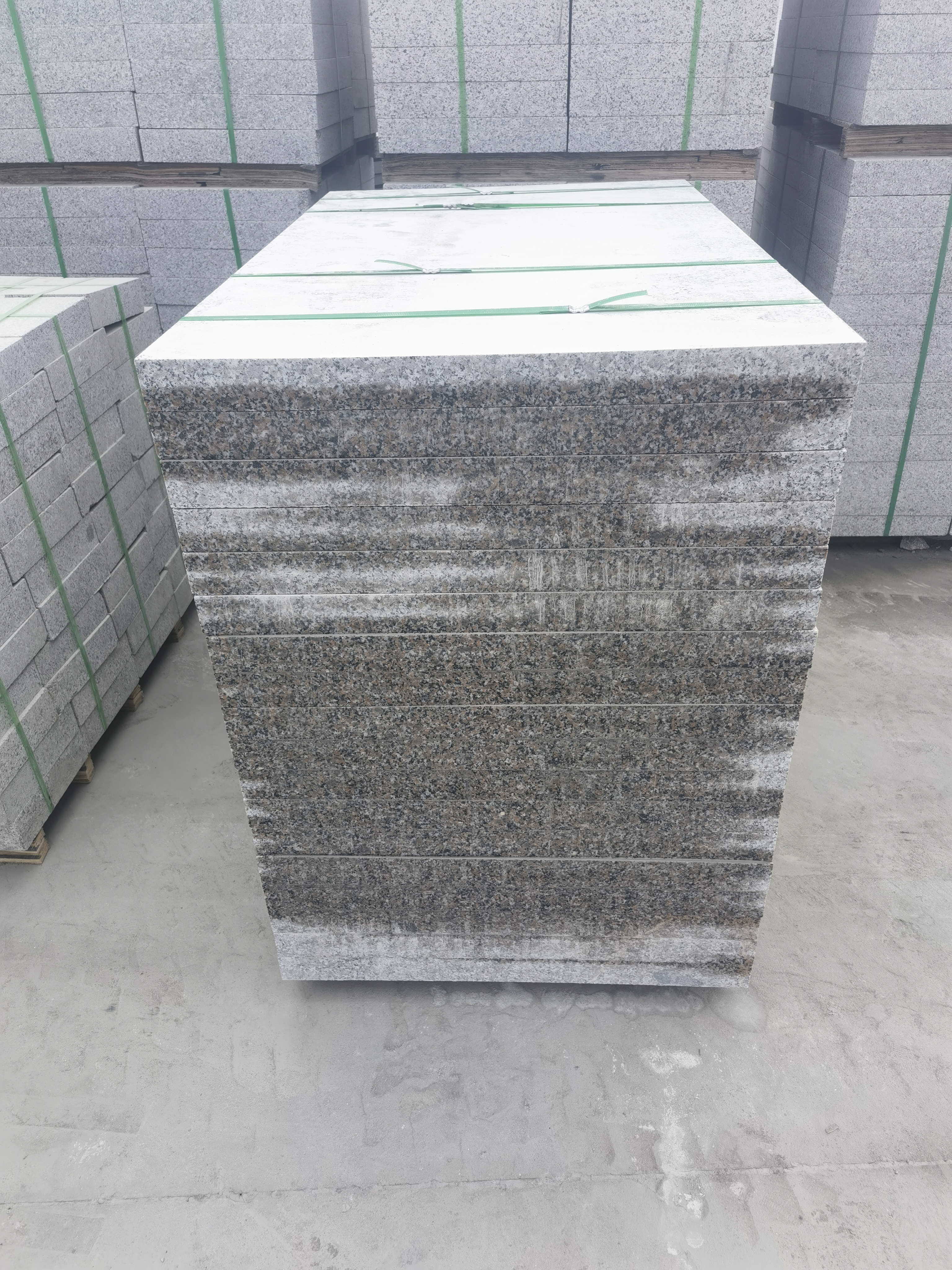 五莲花火烧板,30*60花岗岩地铺石,五莲花大理石厂家,五莲花价格