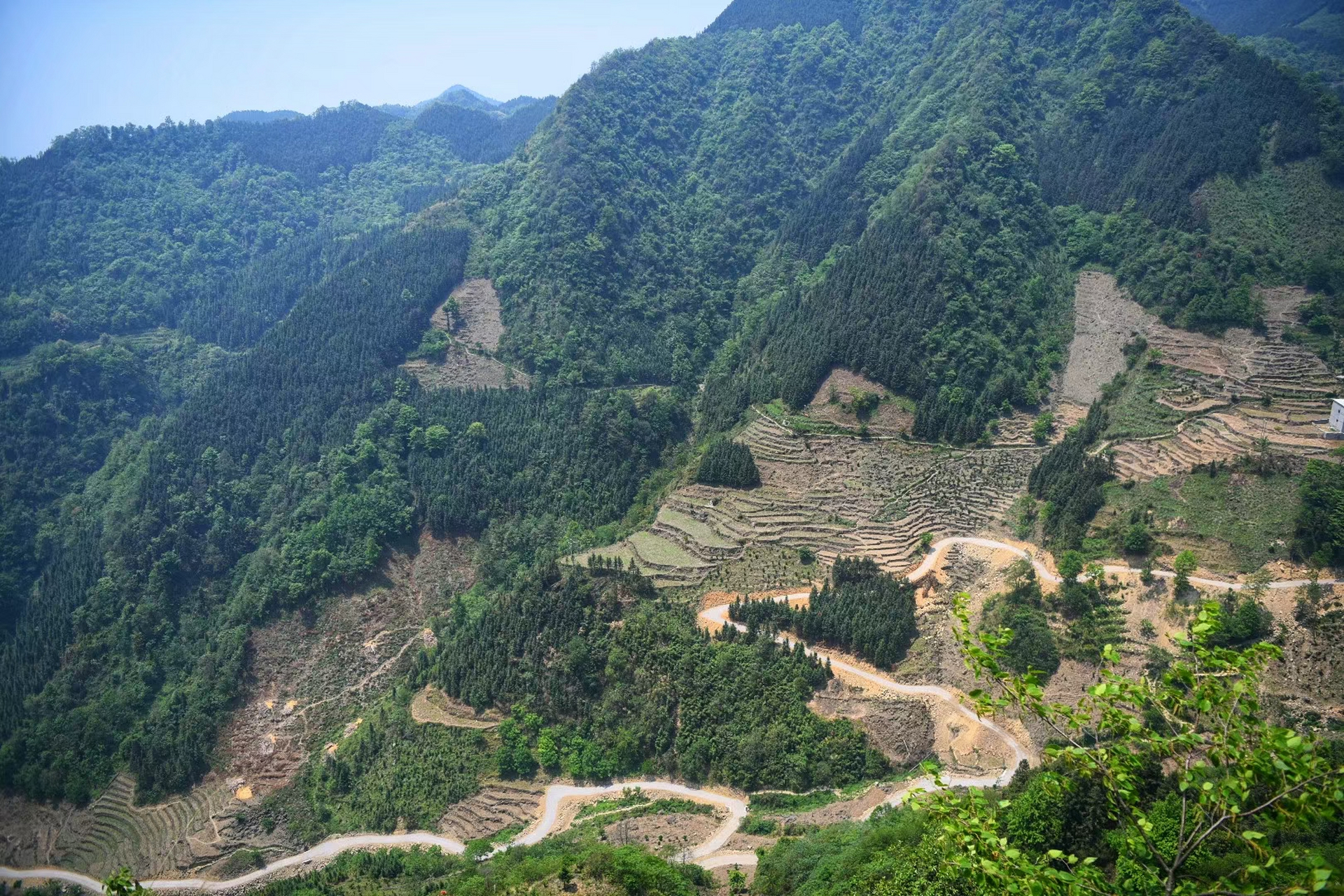 贵州册亨县秧庆万重山图片