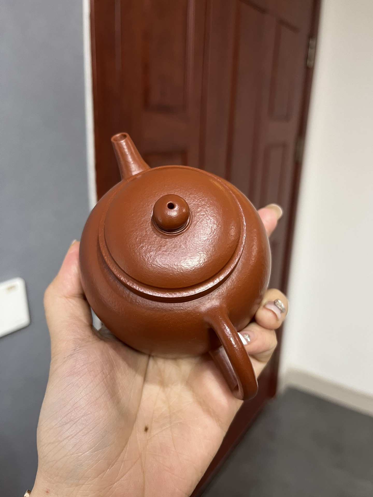 大红袍作为紫砂的概念是在清末民初才有的,它到底是一种真实过得存在