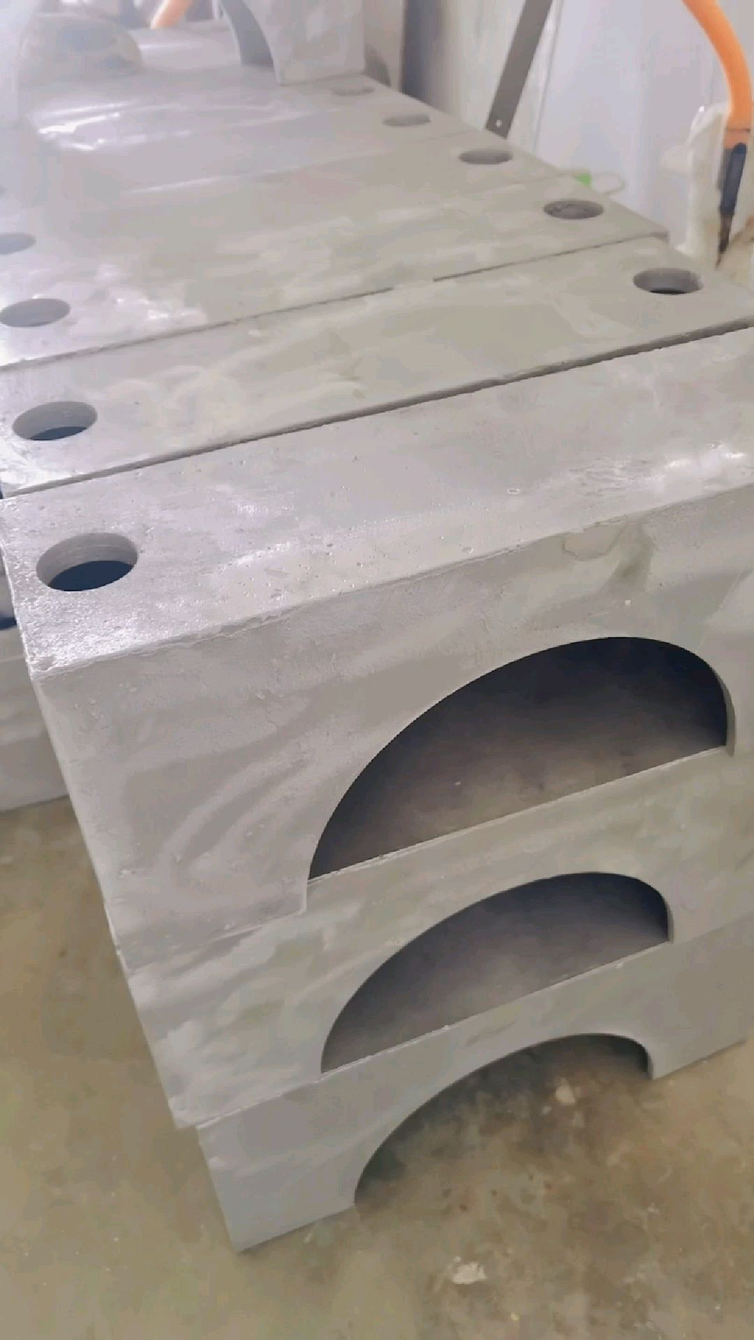 273mm铝合金管夹,大直径管夹体,金属管卡,西德福管夹,欧际管夹