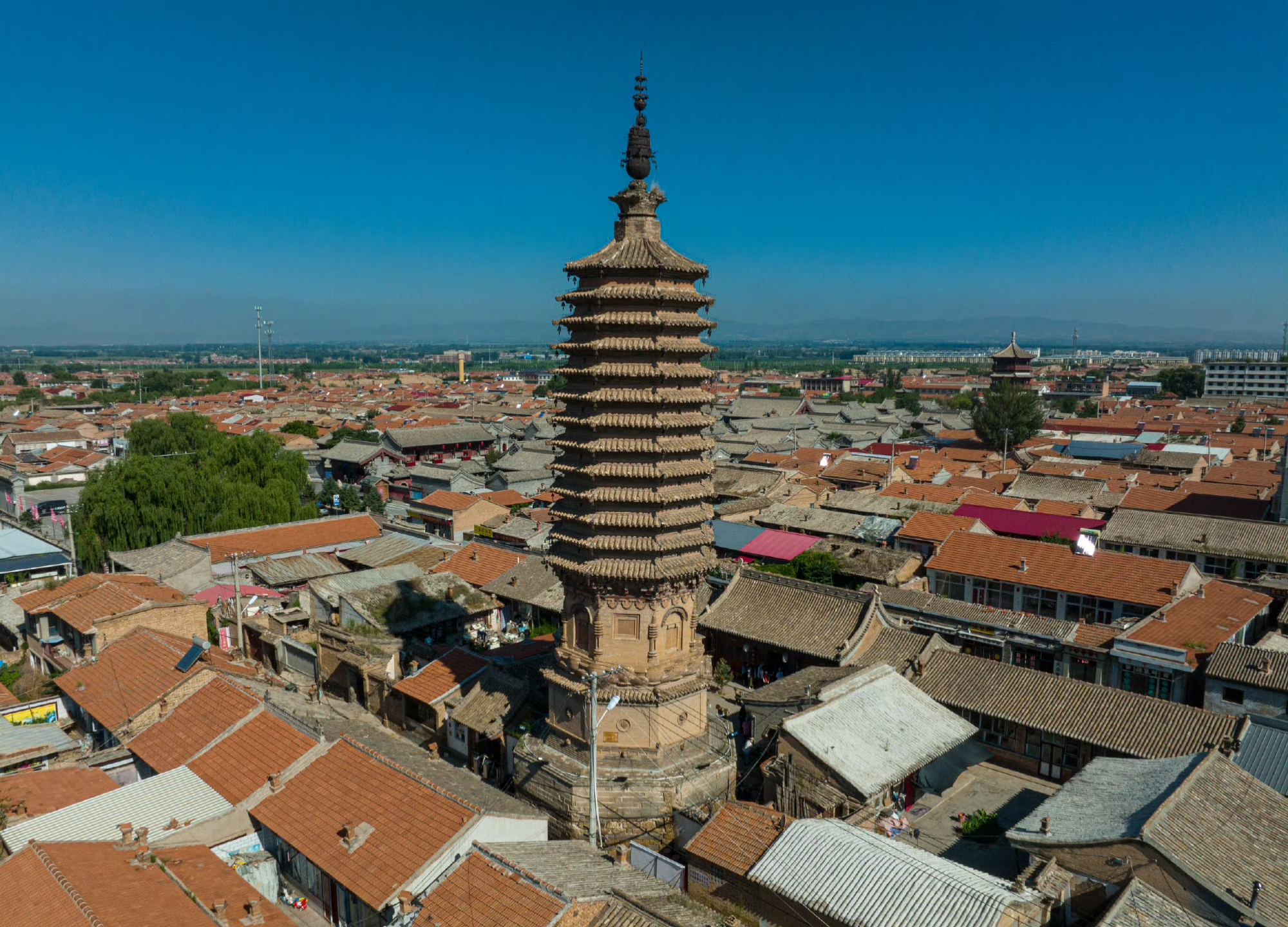 蔚县,是非常推荐的访古目的地,作为全国重点文物保护数量最多的县城