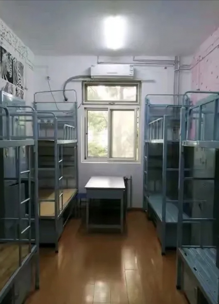 一直宣称要与时俱进,堂堂的双一流大学,为何就不能为学生提供良好的