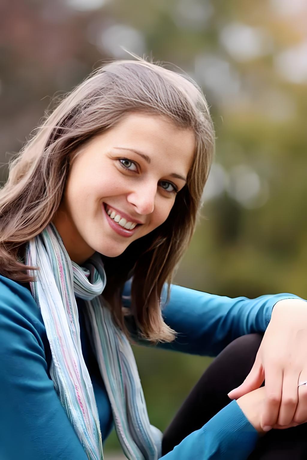 多和性格开朗的人在一起,让阳光心态照亮你的世界