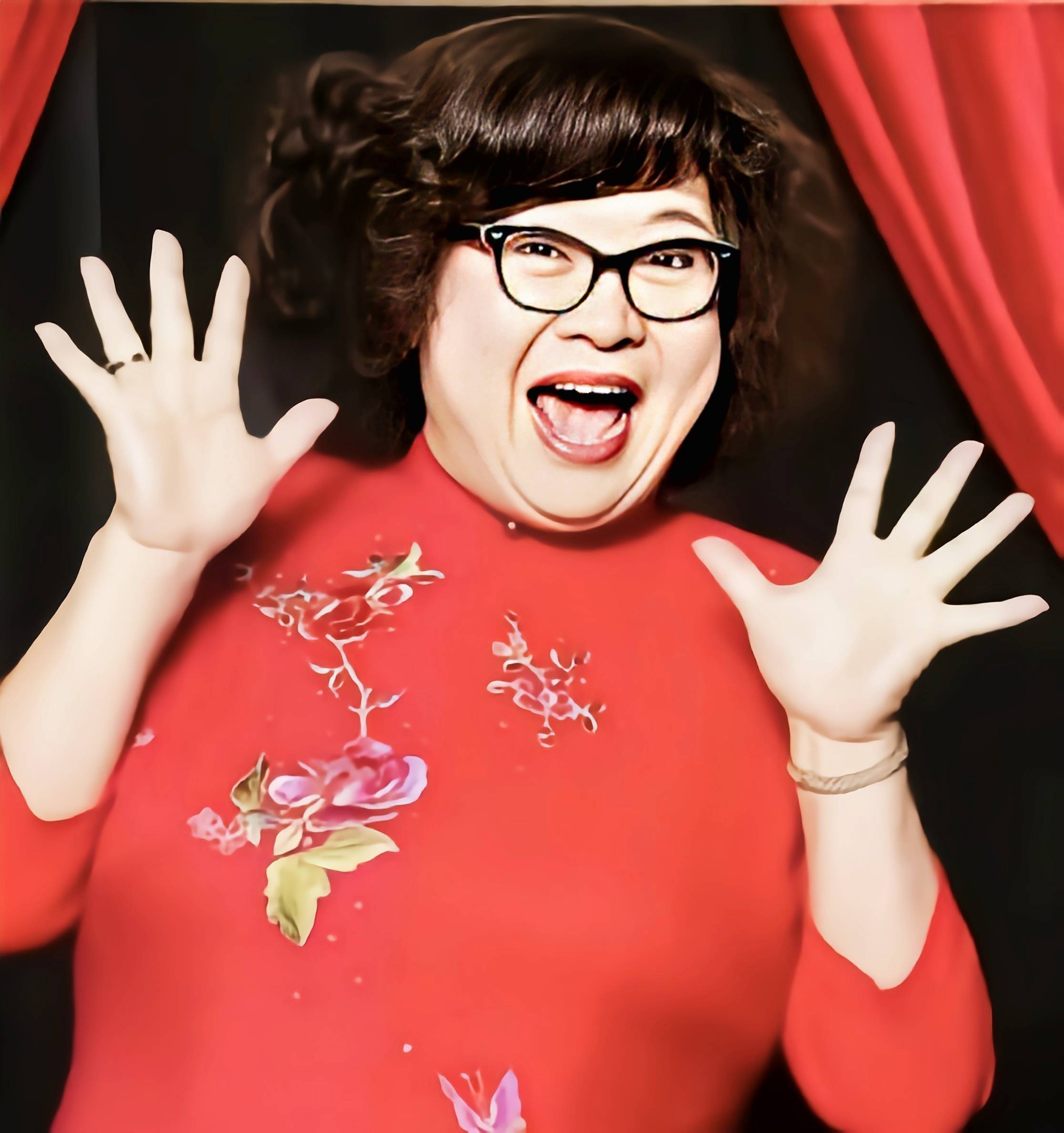 揭秘沈殿霞当年去世真相,死前手脚器官腐烂,家人拔喉解脱她