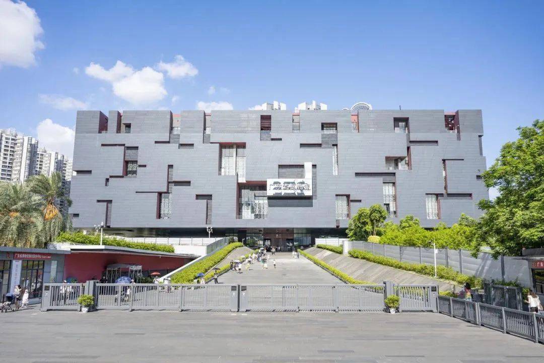 广州好玩的地方推荐前十,传统韵味vs现代风情,哪个更让你心动?