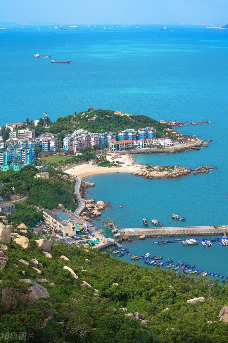 一,珠海长隆海洋王国珠海长隆海洋王国珠海长隆海洋王国位于珠海市