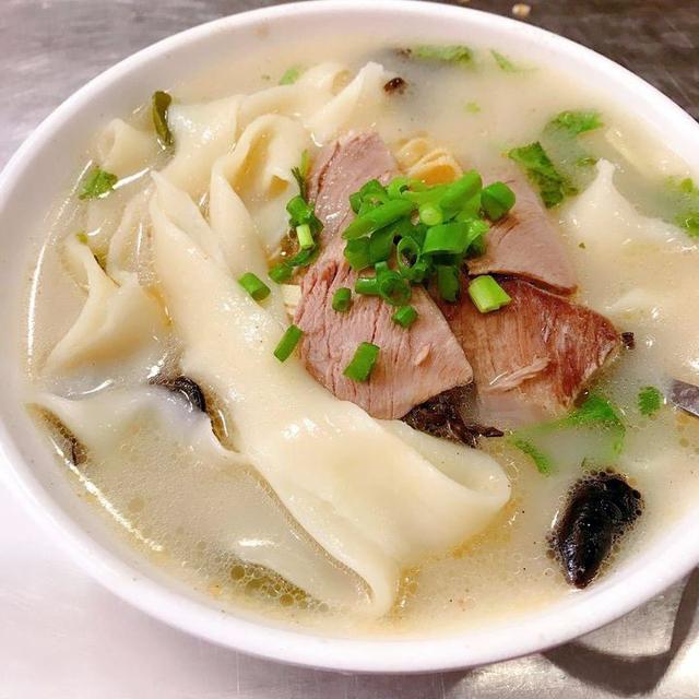 河南烩面哪个牌子好吃?5大热门烩面排行榜,汤浓味美,劲道爽滑