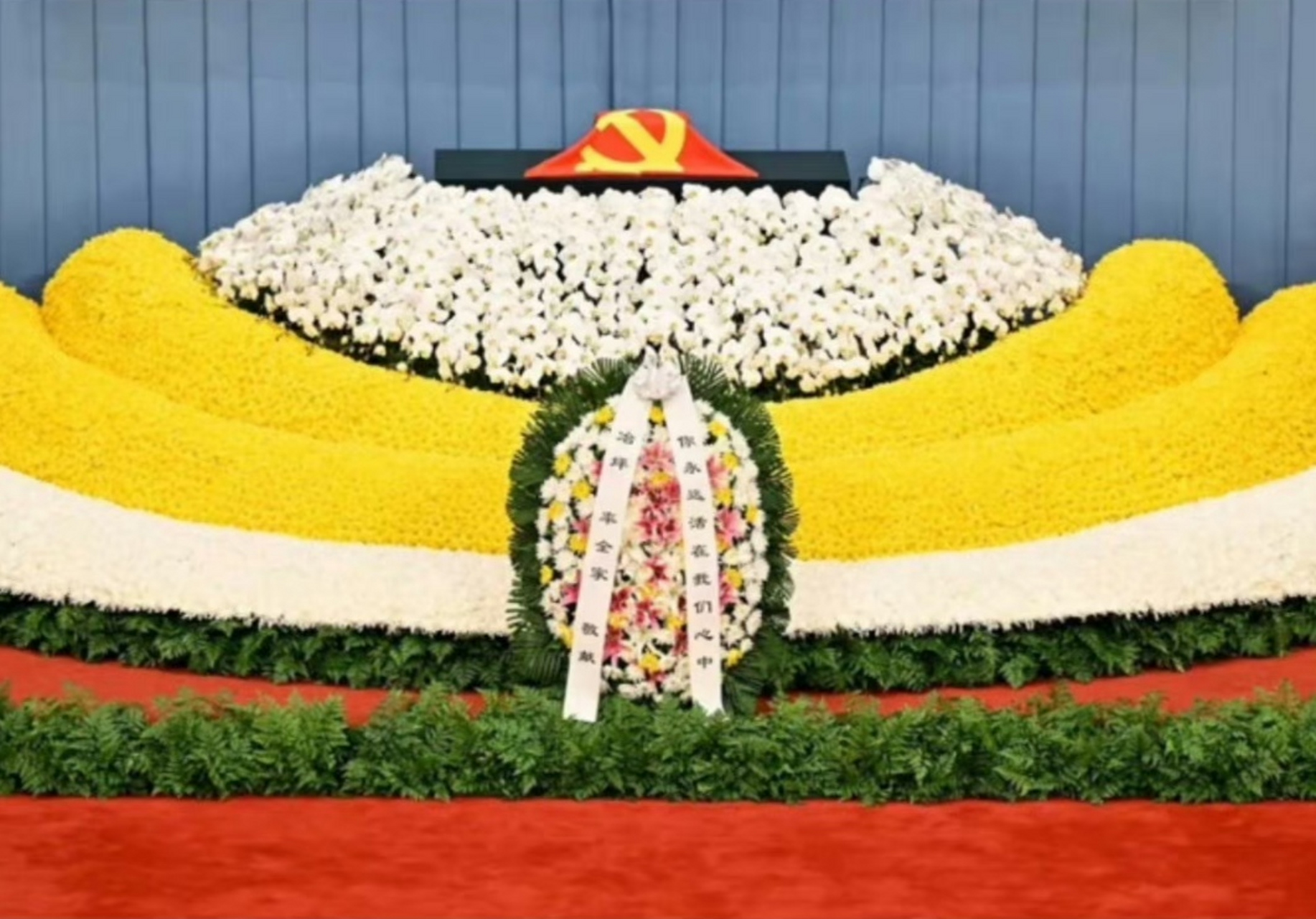 哪位伟人的去世让你心痛?